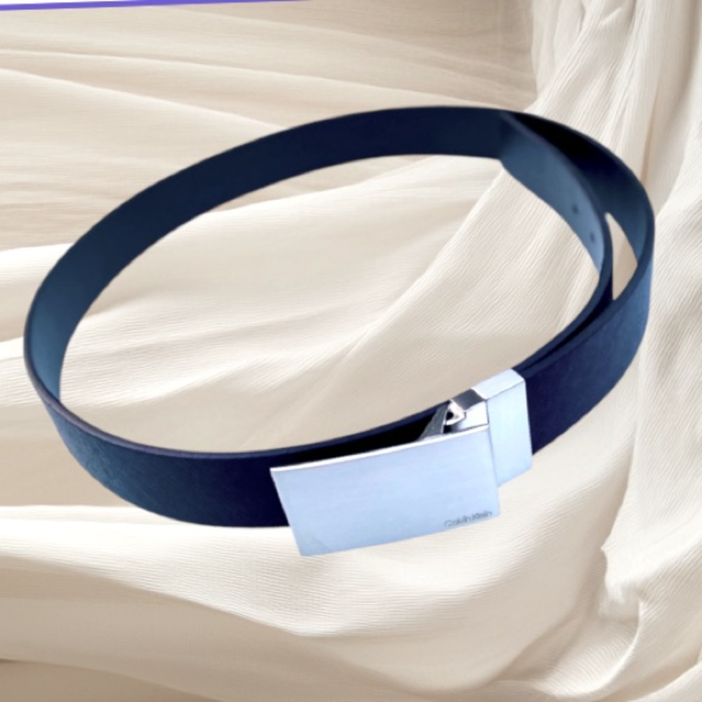 Calvin Klein Men's Textured Reversible Buckle Belt Size 34-36 - Picture 1 of 17